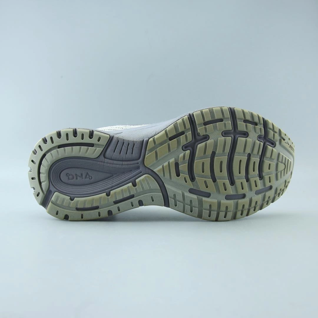 BROOKS REVEL 3 performance running shoe visuals