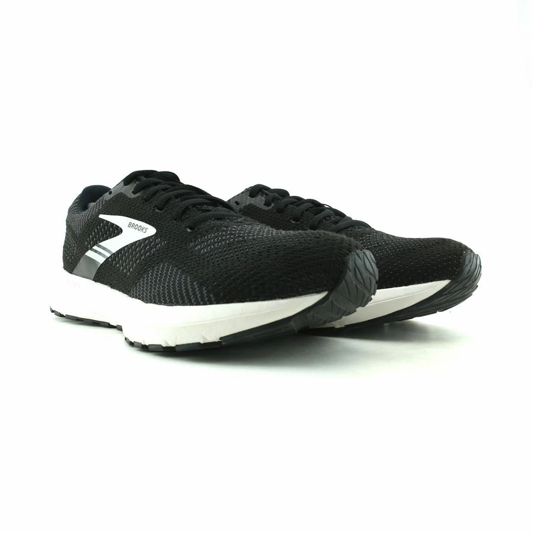 BROOKS REVEL 5 Brooks running footwear shots