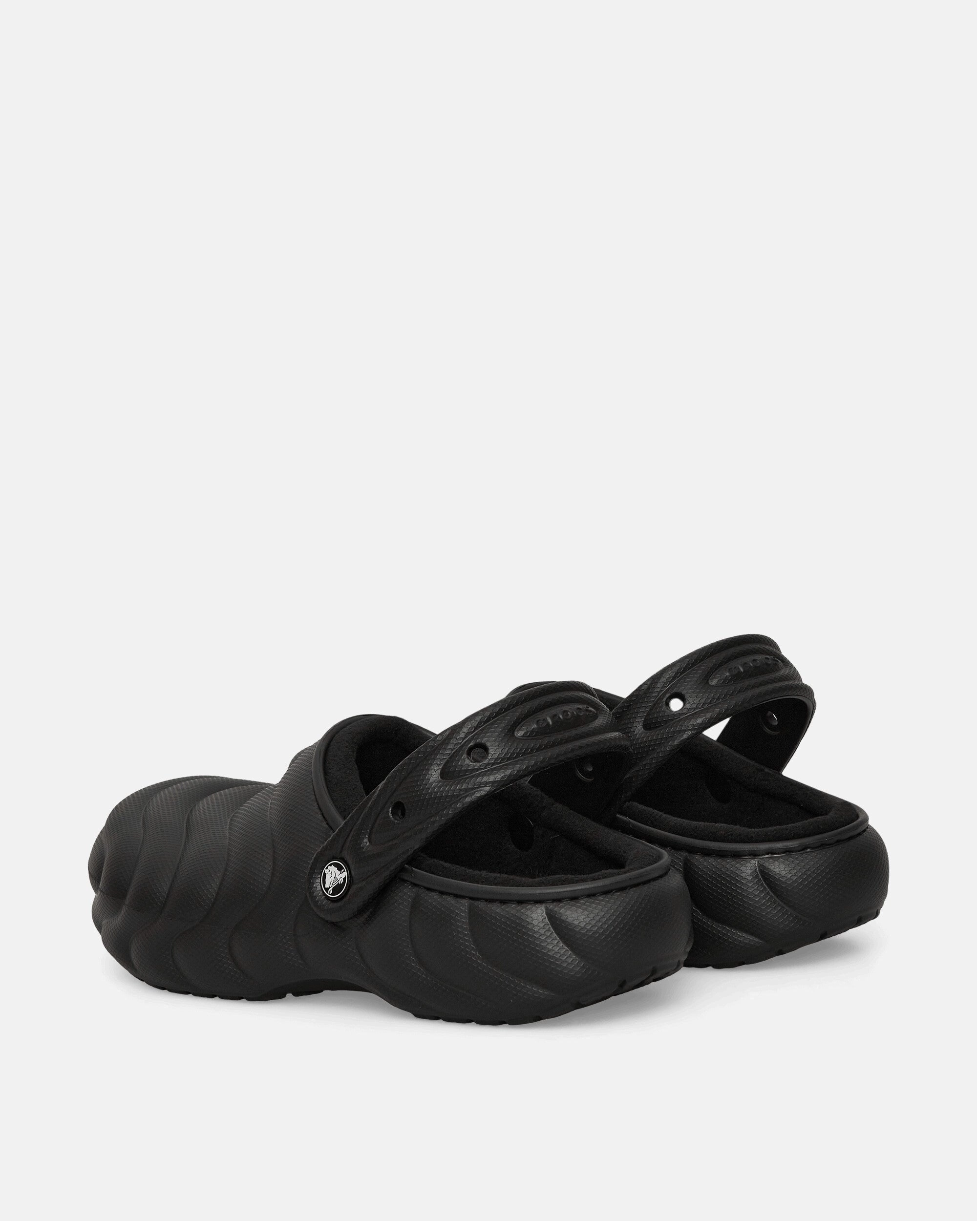 Classic Lined Overpuff Clogs Black Foam Comfort Clogs