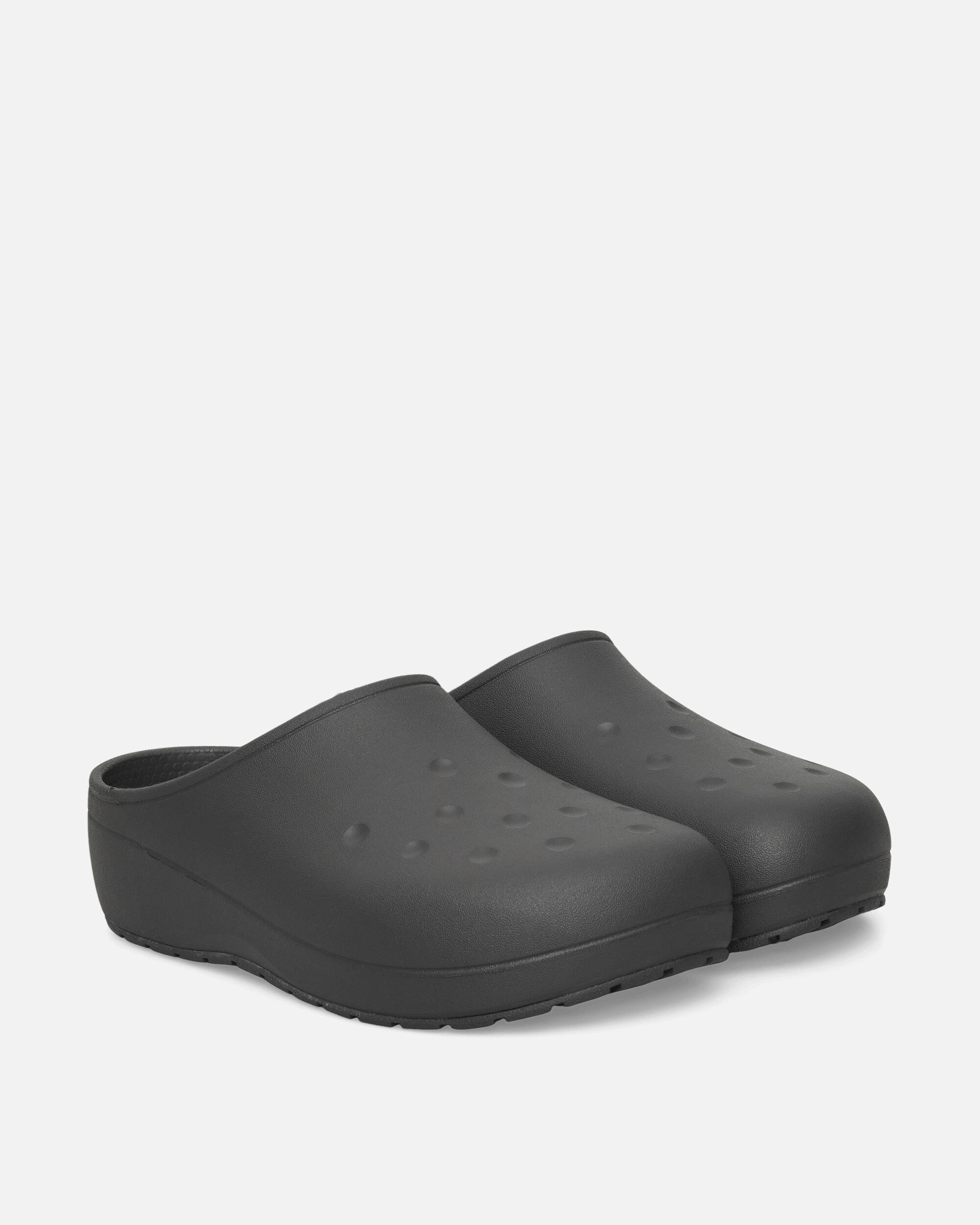 Classic Quiet Clogs Black Sand Foam Comfort Clogs