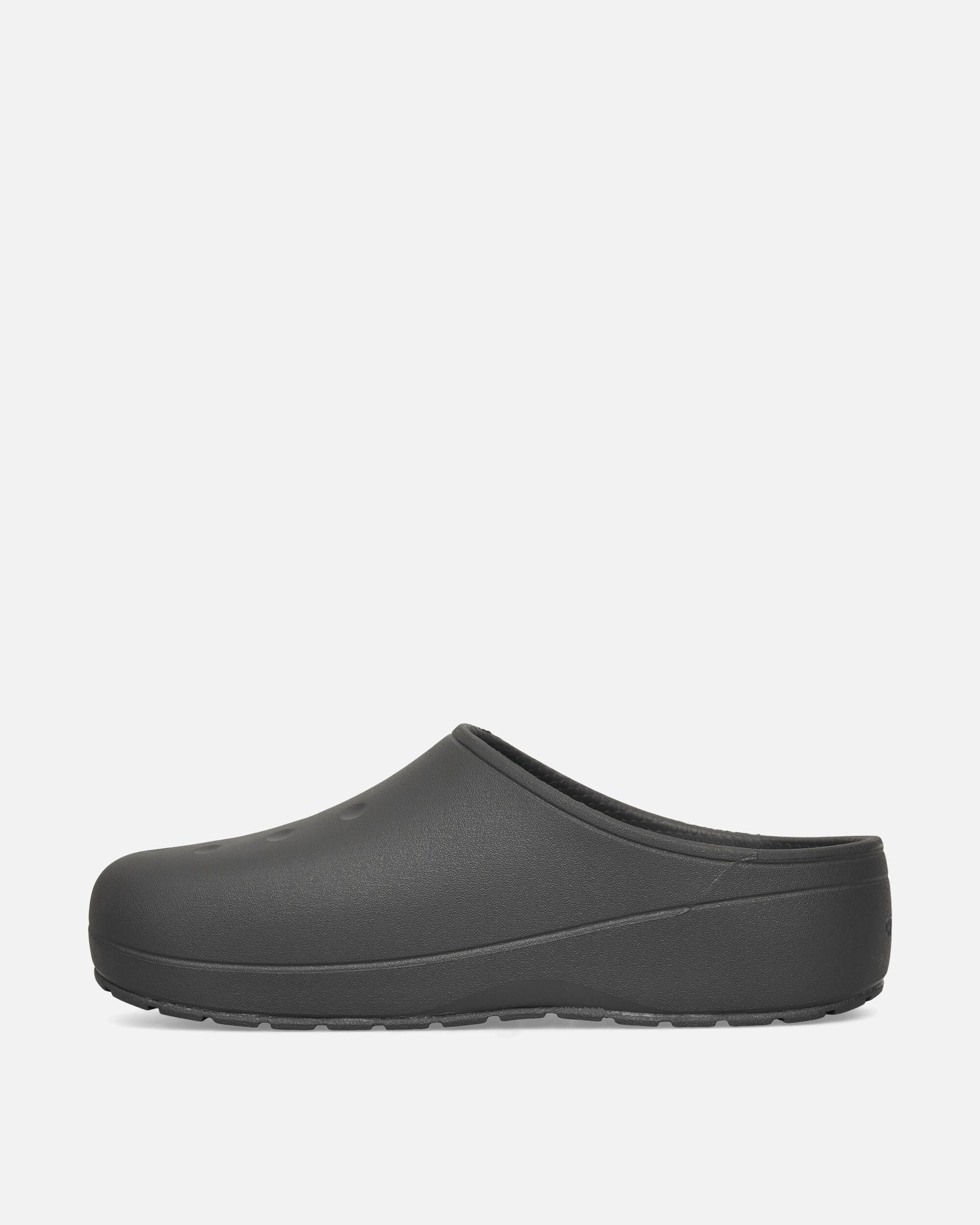 Classic Quiet Clogs Black Sand Foam Comfort Clogs
