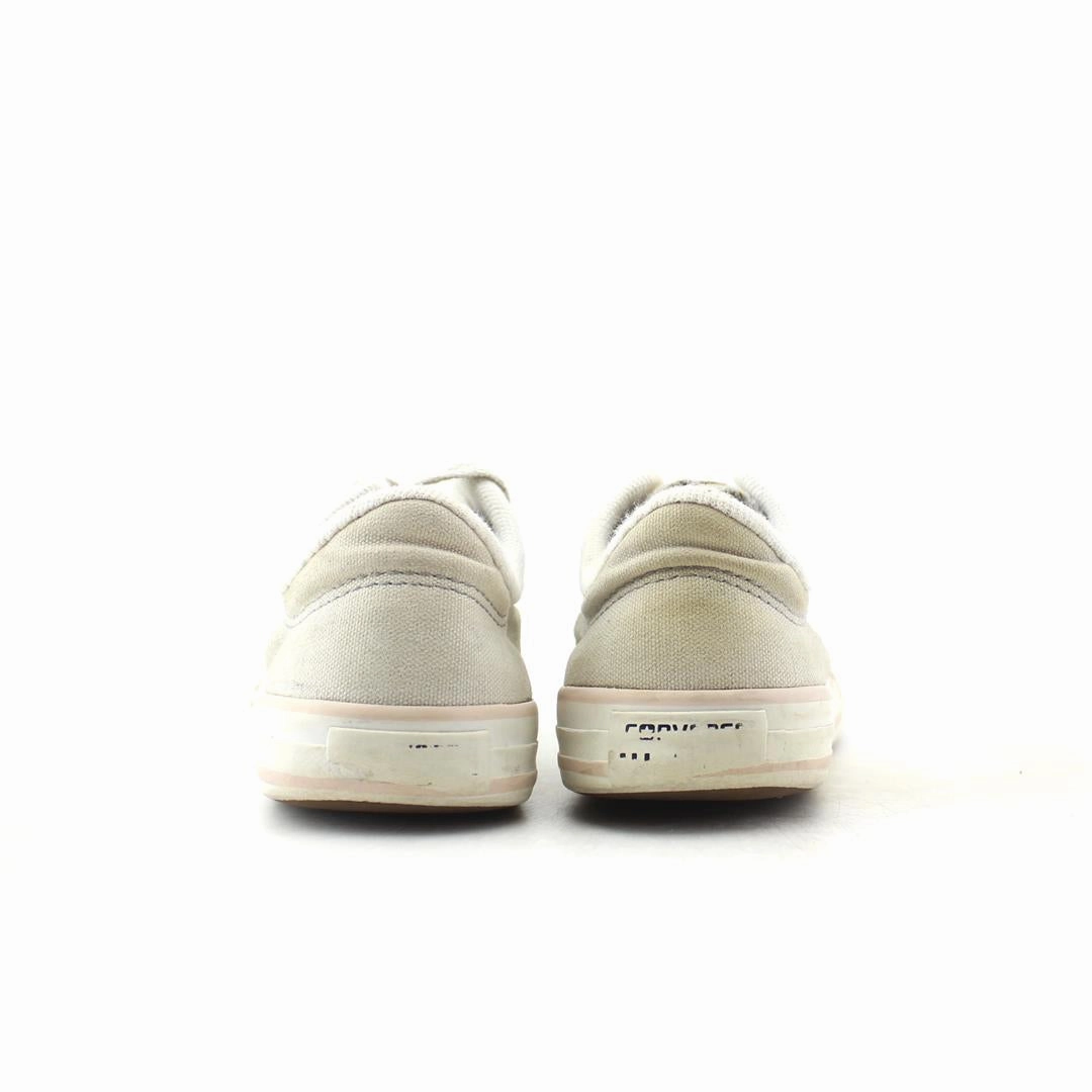 CONVERSE ALL STAR vintage Converse footwear looks