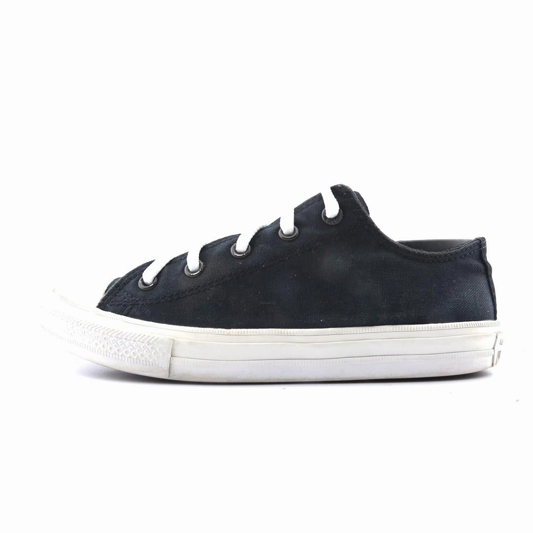 CONVERSE ALL STAR Converse iconic footwear looks