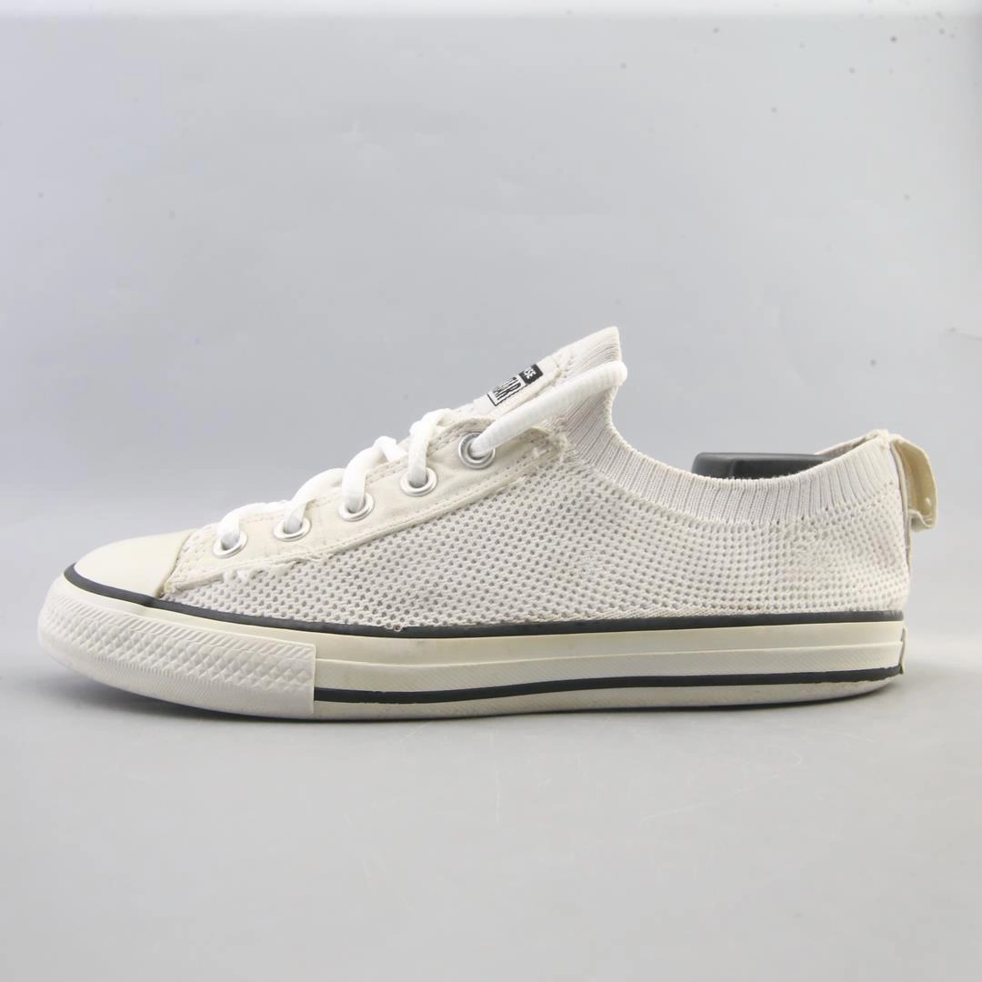 CONVERSE ALL STAR Converse iconic footwear looks
