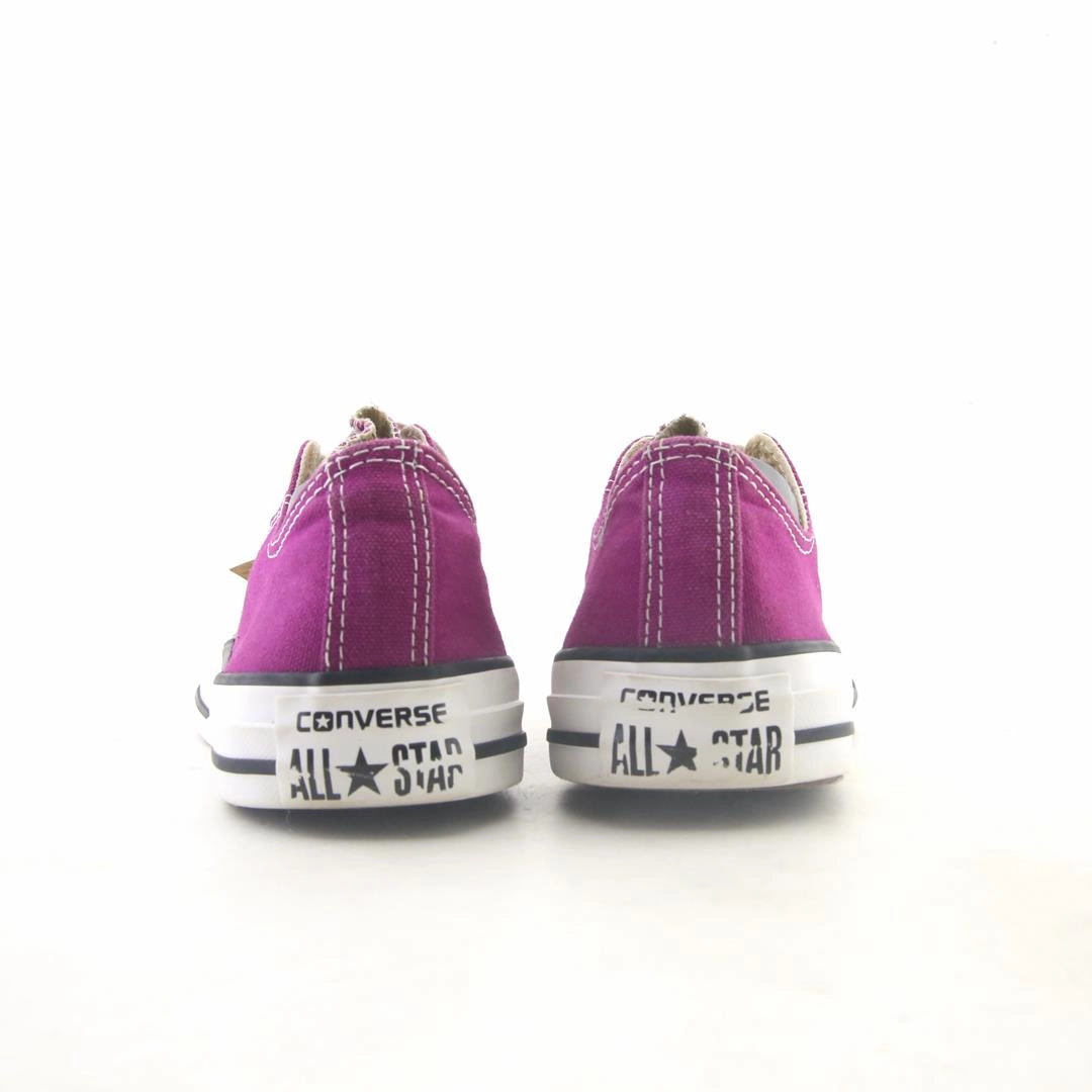 CONVERSE ALL STAR vintage Converse footwear looks