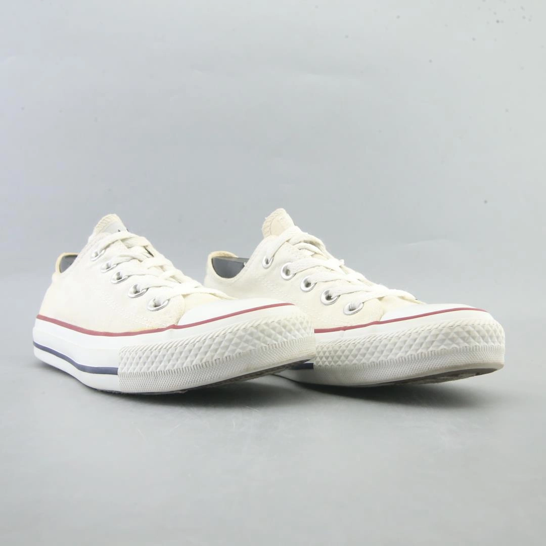 CONVERSE ALL STAR vintage Converse footwear looks