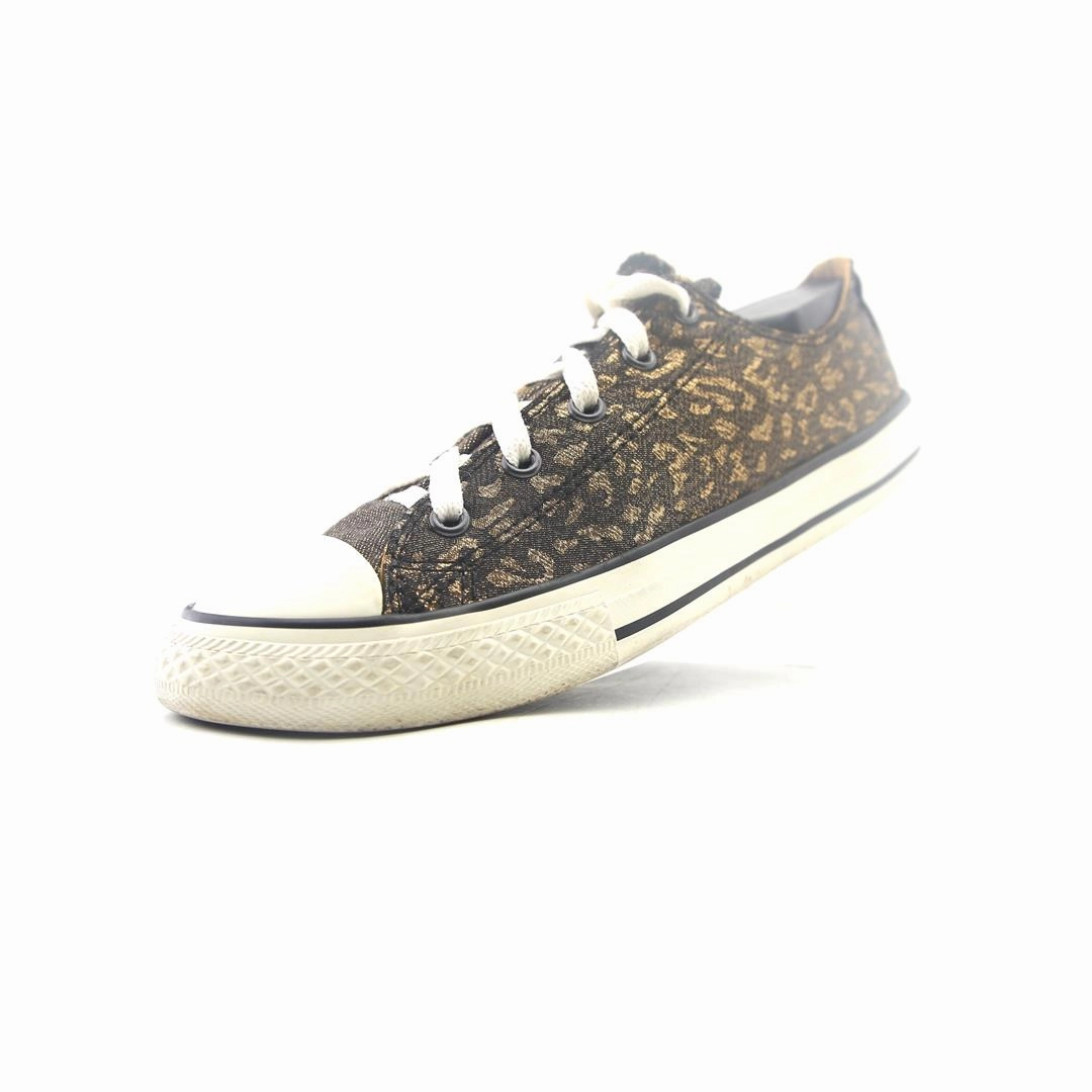 CONVERSE ALL STAR vintage Converse footwear looks