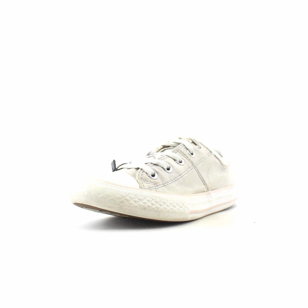 CONVERSE ALL STAR vintage Converse footwear looks