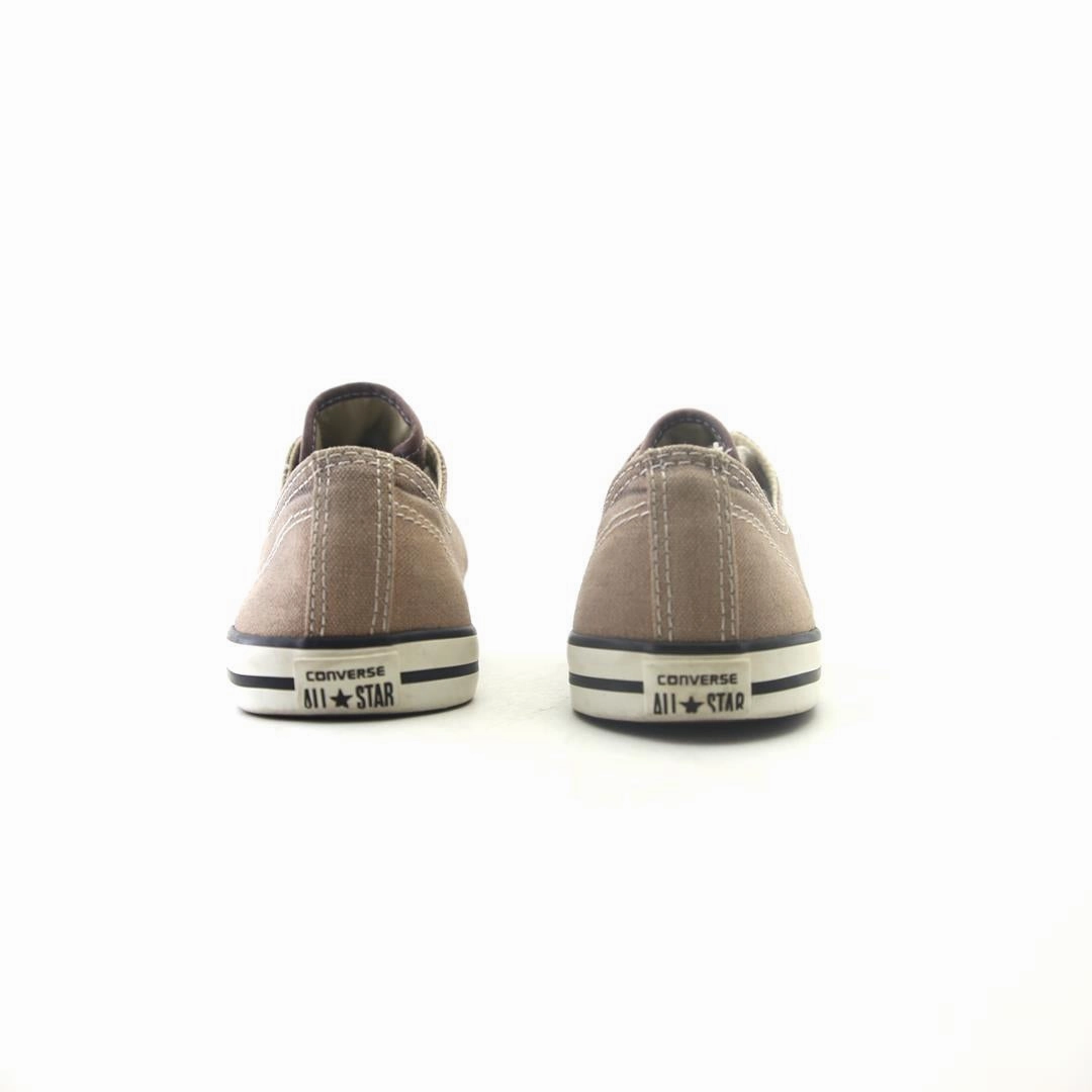 CONVERSE ALL STAR vintage Converse footwear looks