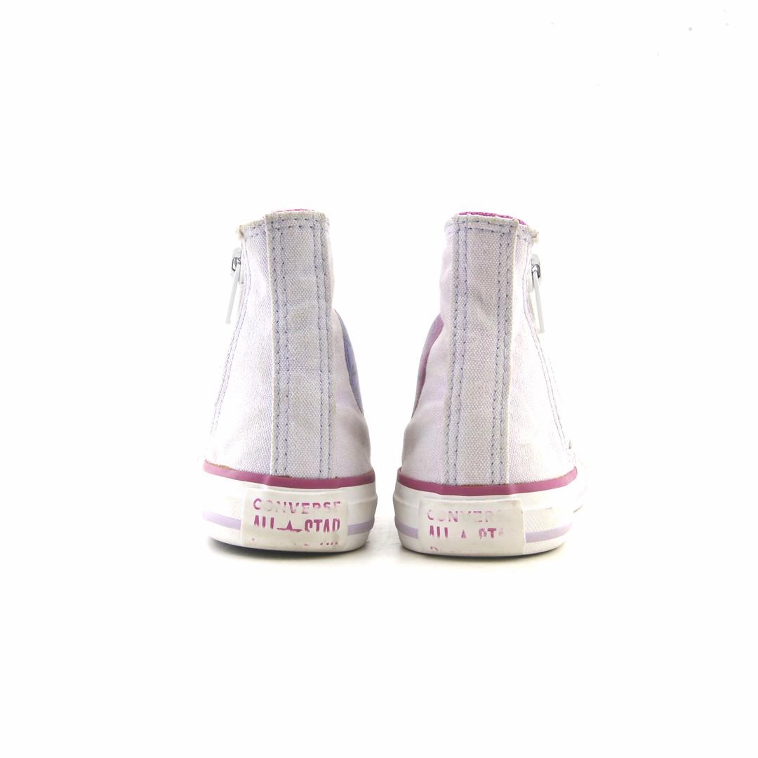 CONVERSE ALL STAR vintage Converse footwear looks