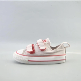 CONVERSE ALL STAR Converse iconic footwear looks