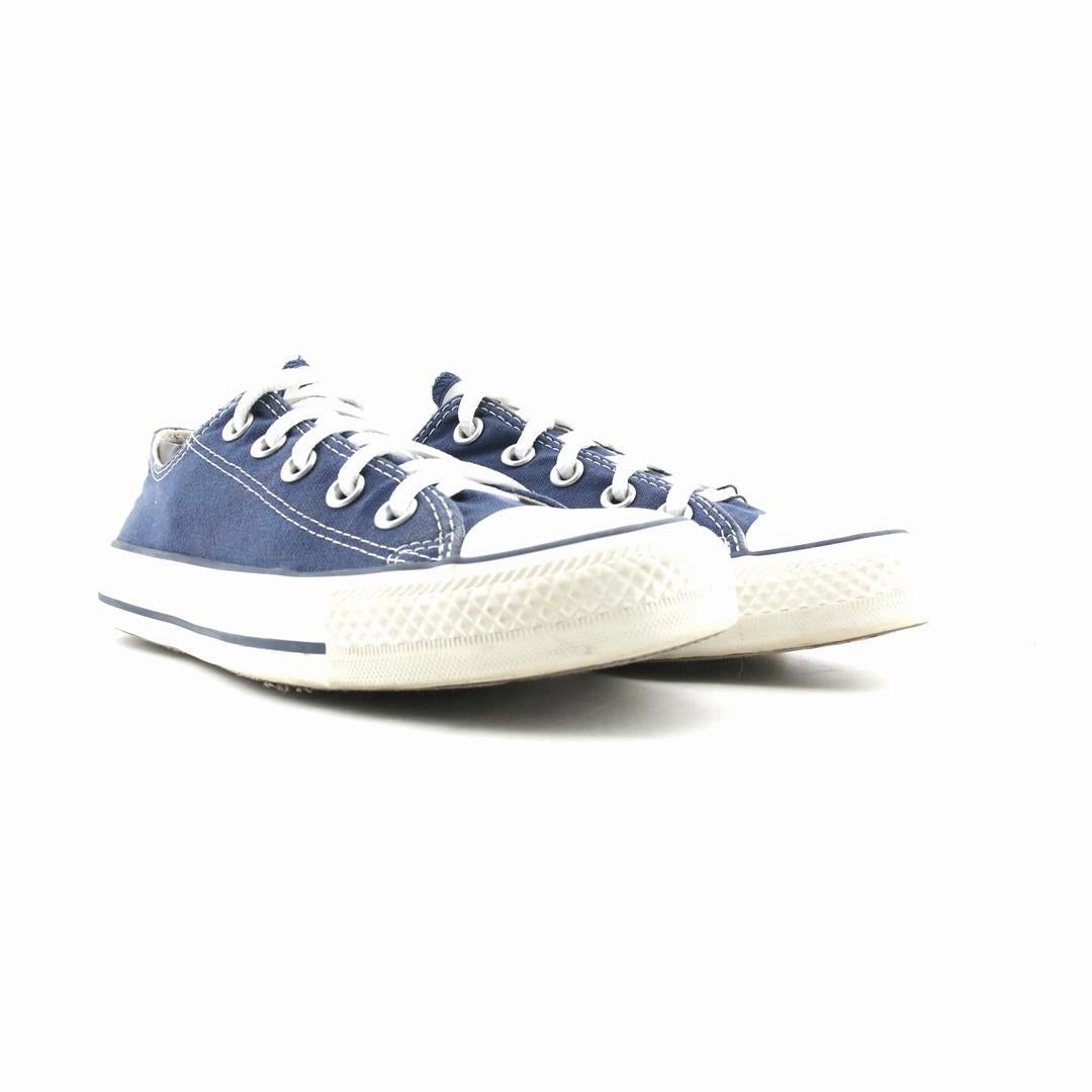 CONVERSE ALL STAR vintage Converse footwear looks