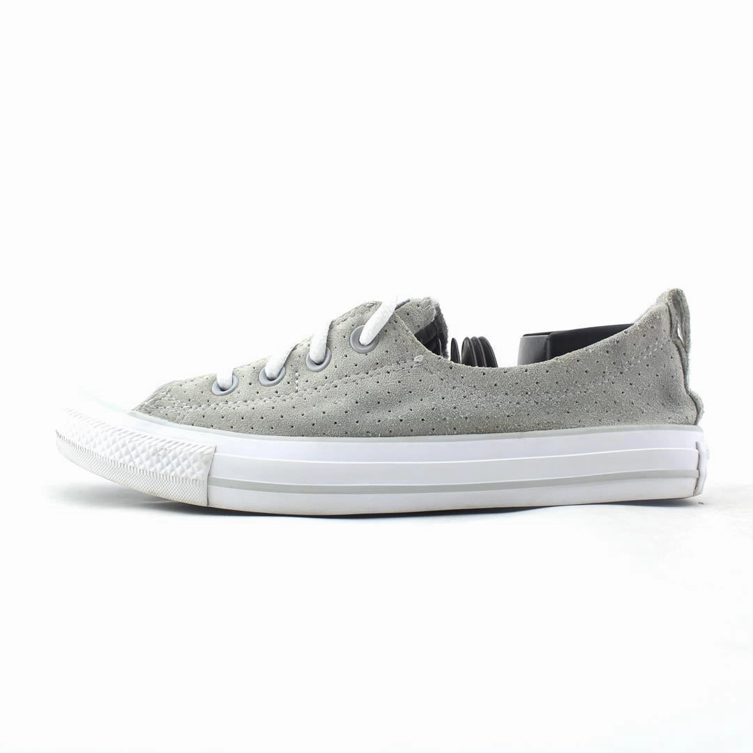 CONVERSE ALL STAR Converse iconic footwear looks