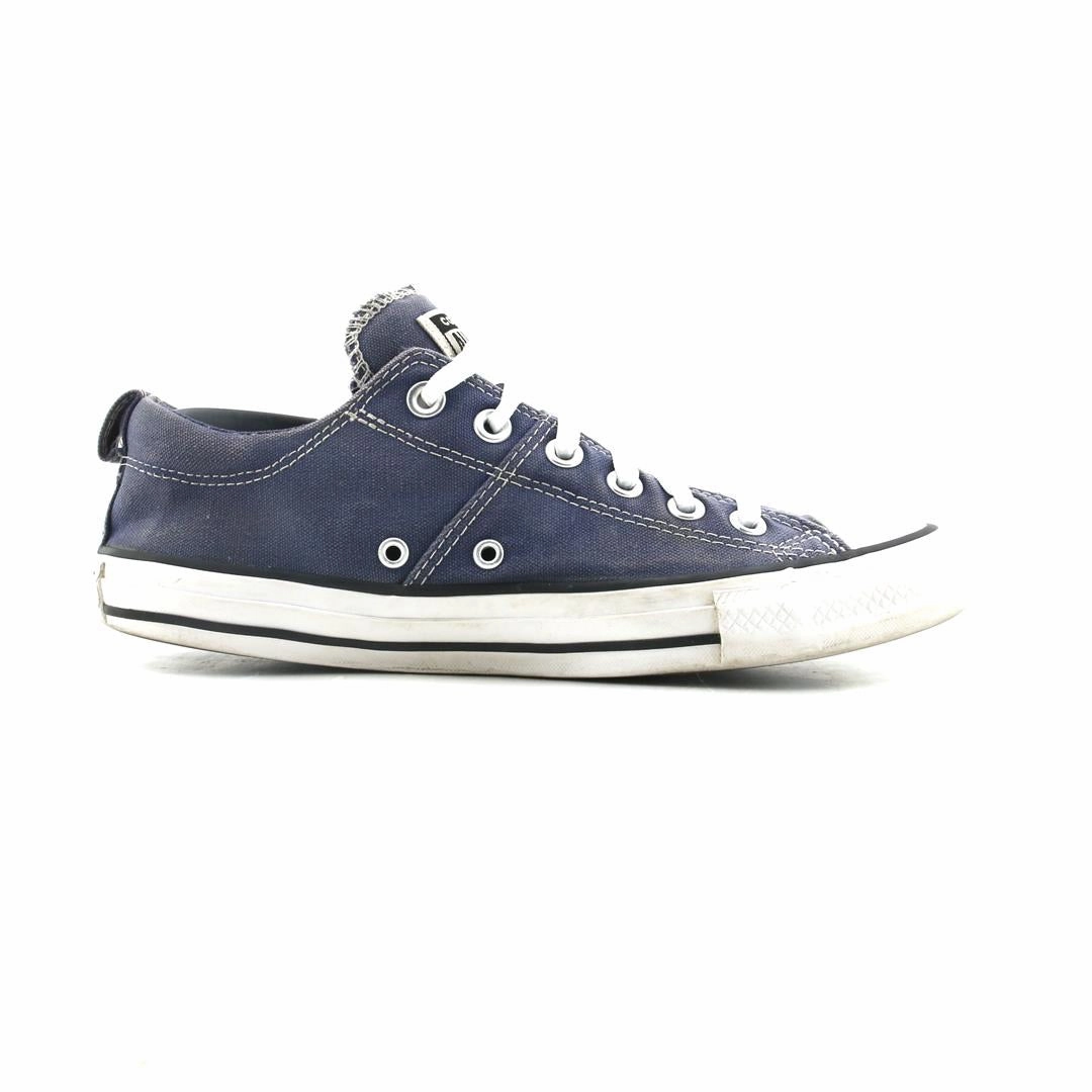 CONVERSE ALL STAR vintage Converse footwear looks