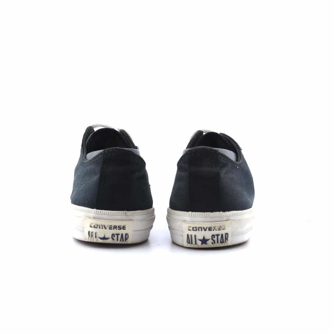 CONVERSE ALL STAR vintage Converse footwear looks