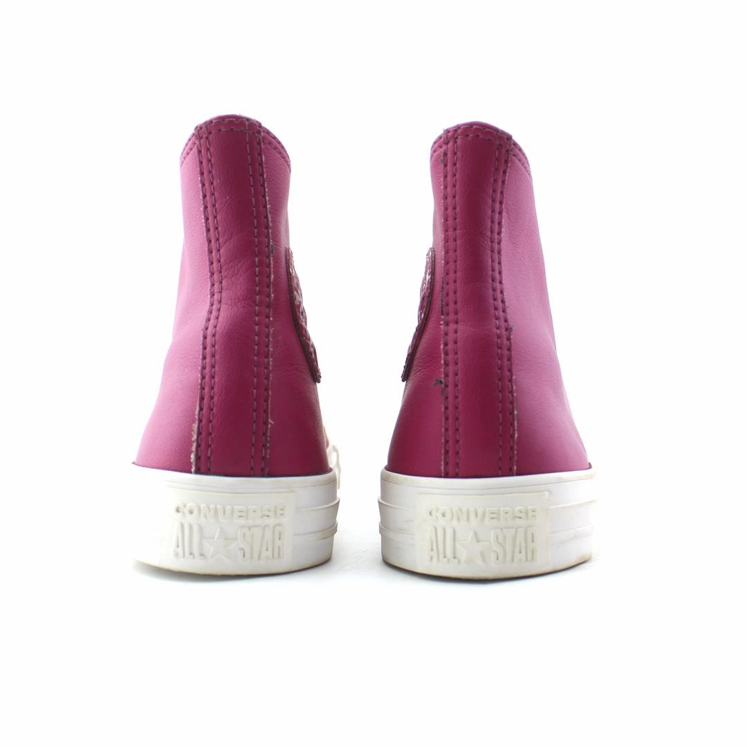 CONVERSE CHUCK TAYLOR ALL STAR CANVAS vintage Converse footwear looks