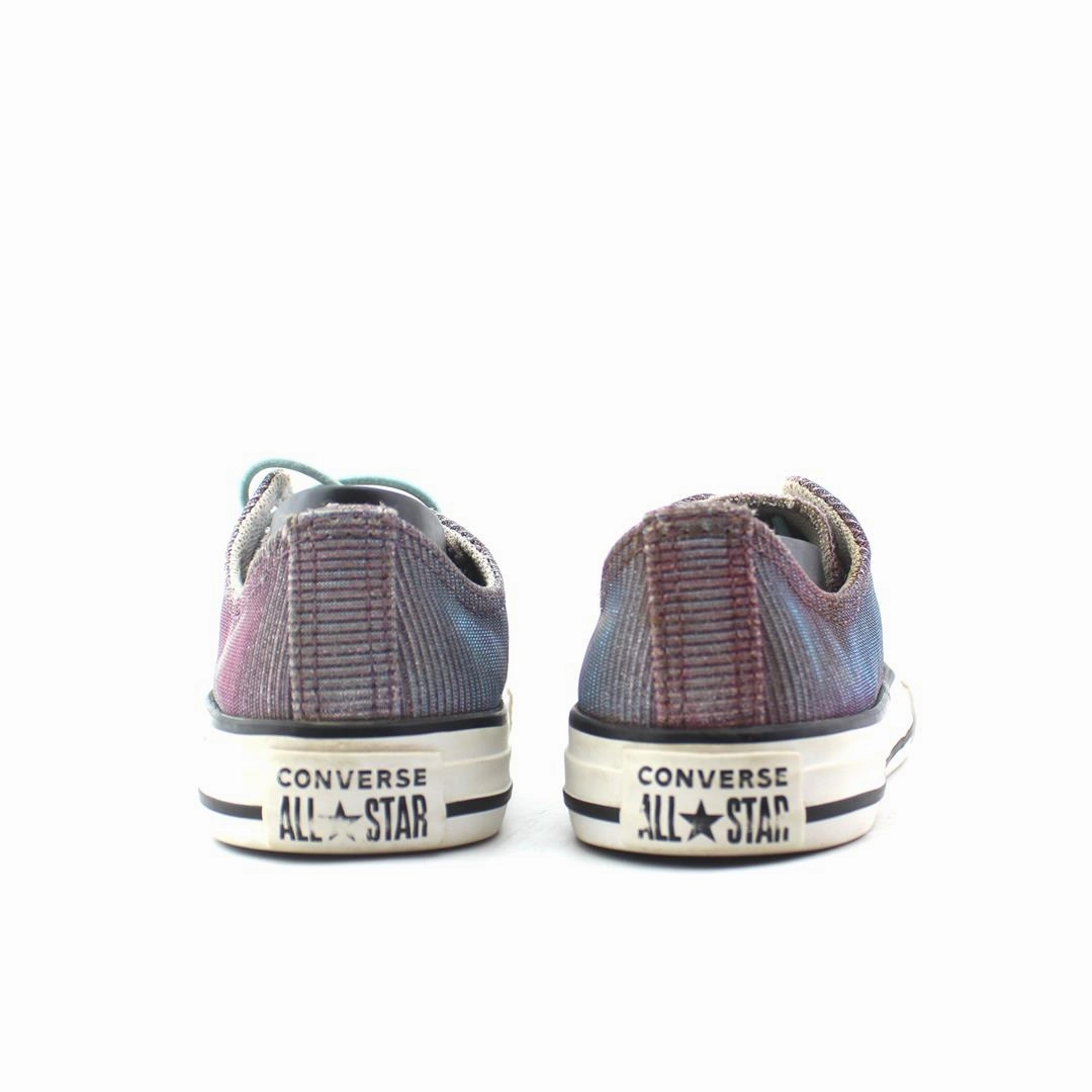 CONVERSE CHUCK TAYLOR ALL STAR CANVAS vintage Converse footwear looks