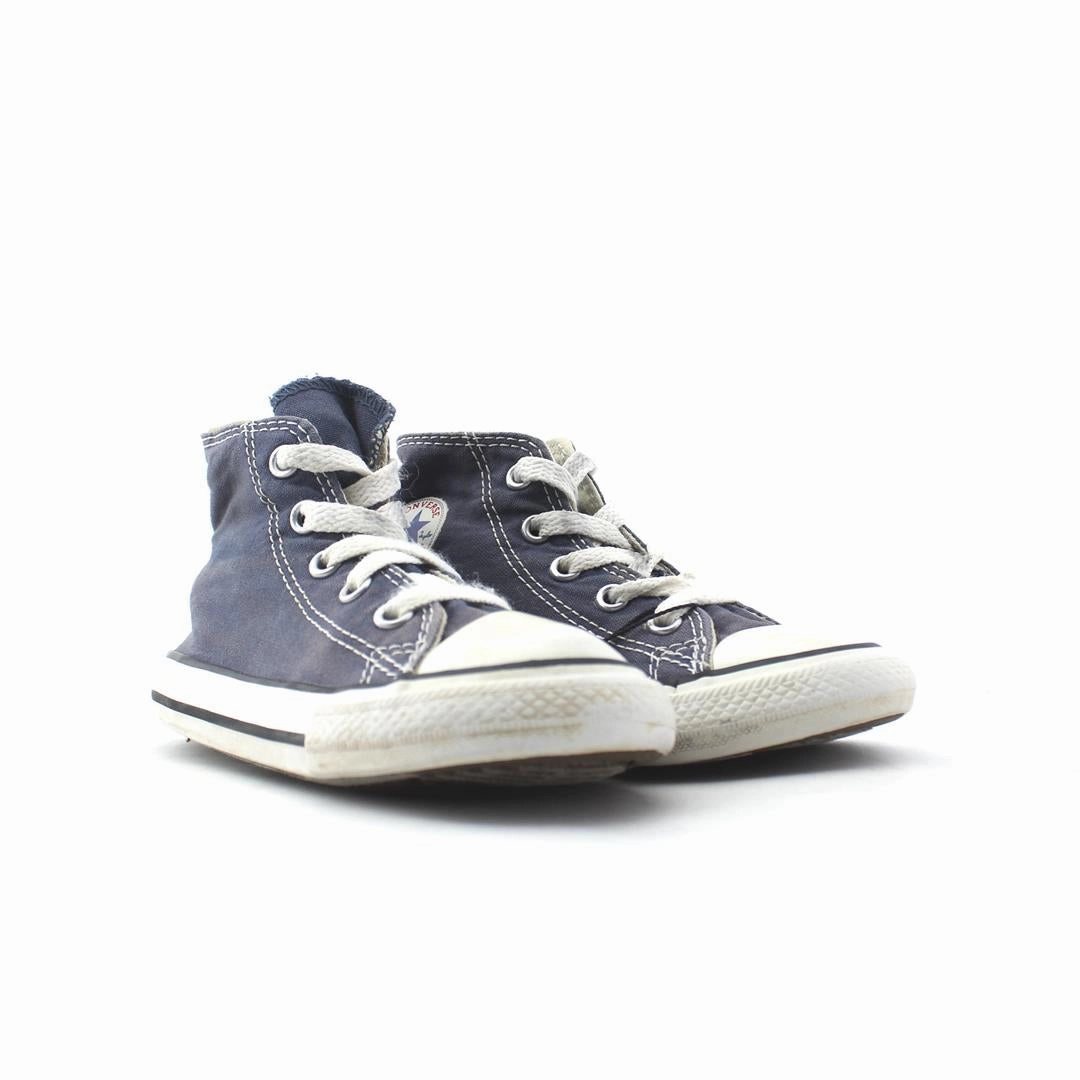 CONVERSE CHUCK TAYLOR ALL STAR CLASSIC retro Converse shoe angles