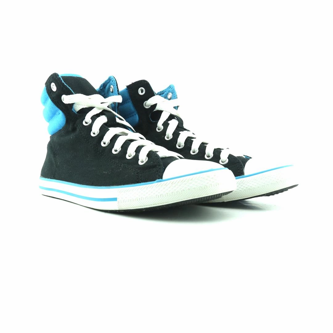 CONVERSE CHUCK TAYLOR ALL STAR vintage Converse footwear looks
