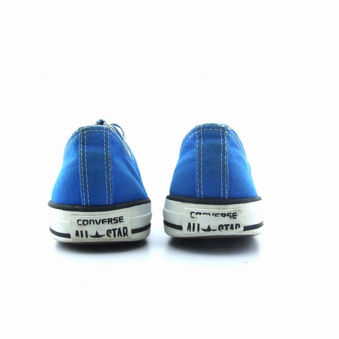 CONVERSE CHUCK TAYLOR ALL STAR vintage Converse footwear looks