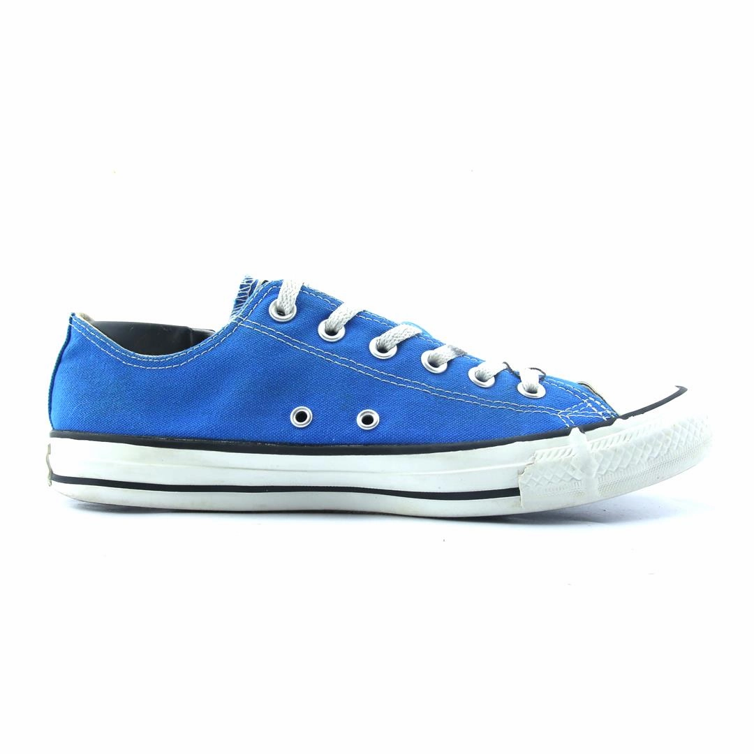 CONVERSE CHUCK TAYLOR ALL STAR vintage Converse footwear looks
