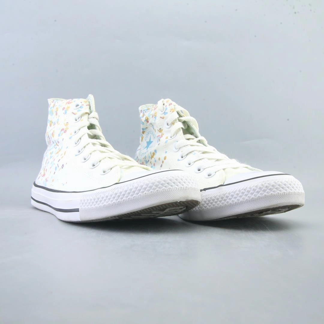 CONVERSE CHUCK TAYLOR ALL STAR vintage Converse footwear looks