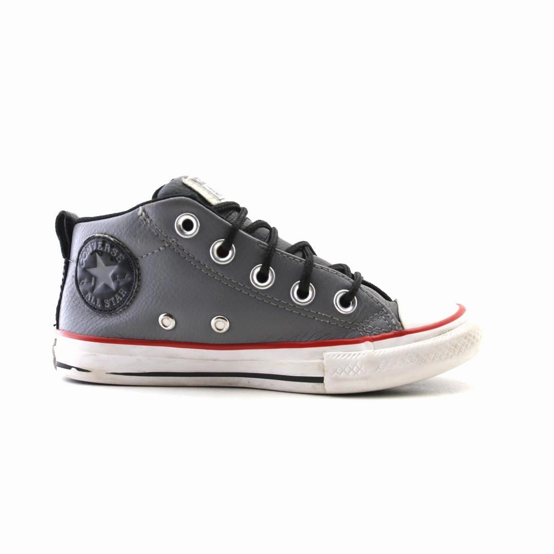 CONVERSE CHUCK TAYLOR ALL STAR vintage Converse footwear looks