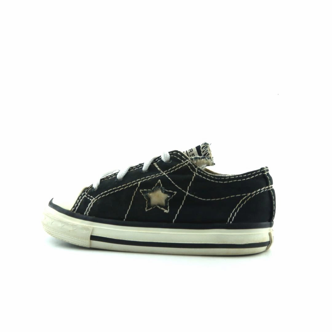 CONVERSE ONE STAR Converse retro sneaker designs
