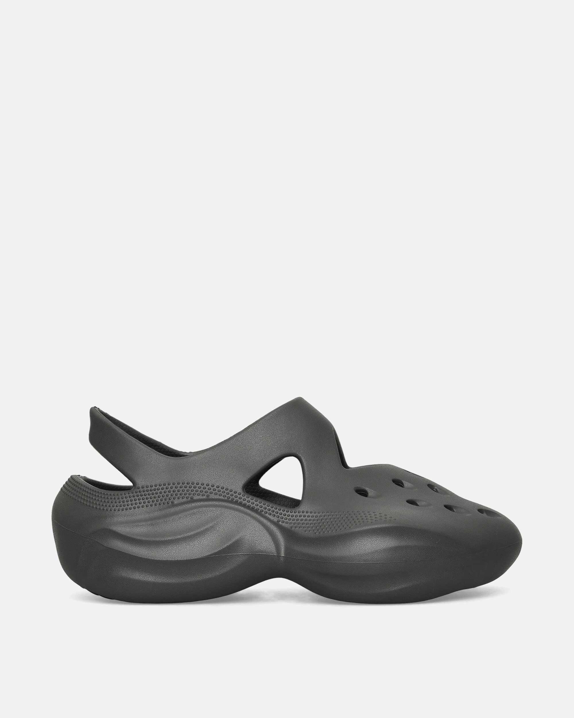 Dingyun Zhang Diffuser Clogs Black Sand Crocs footwear designs