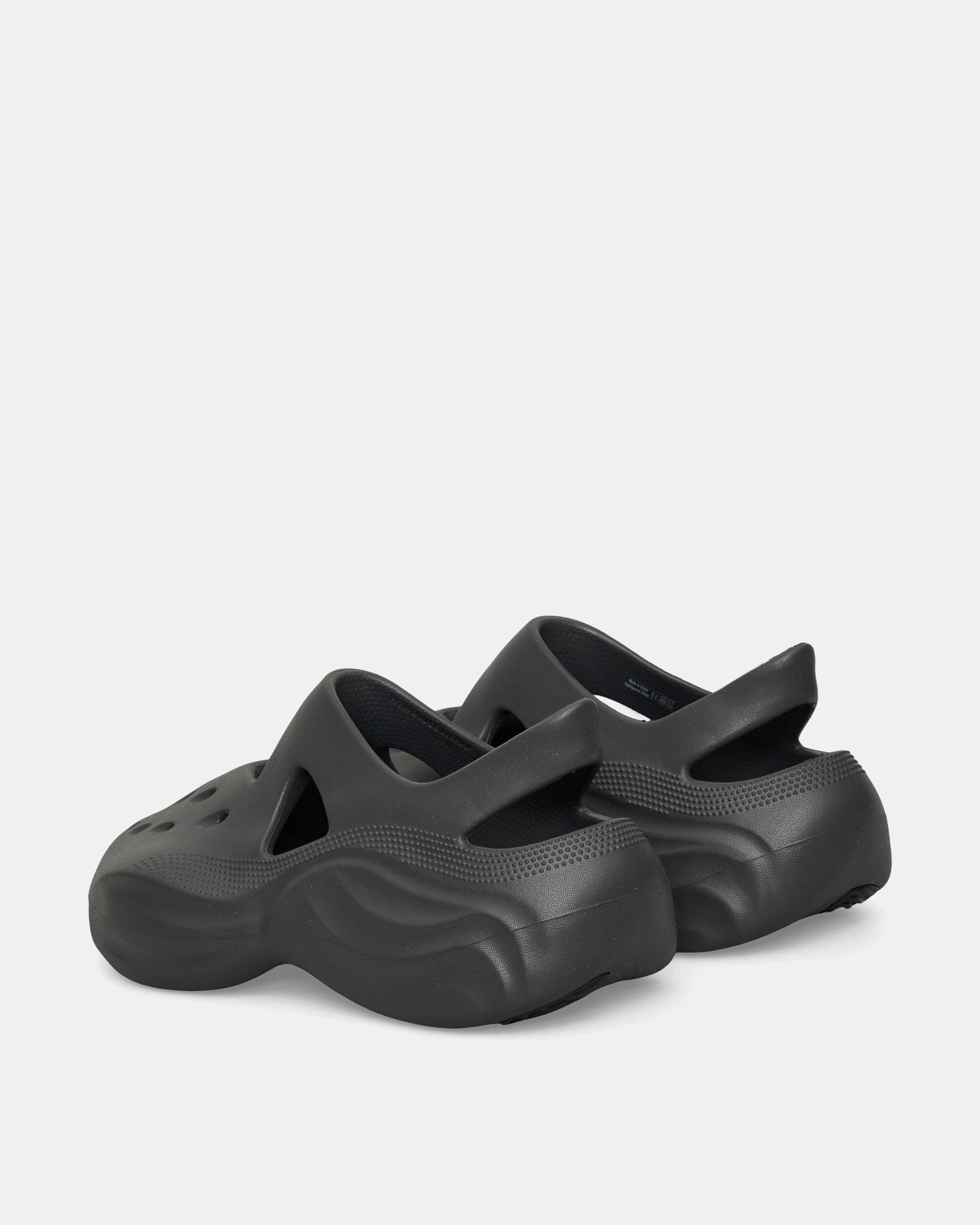 Dingyun Zhang Diffuser Clogs Black Sand Foam Comfort Clogs