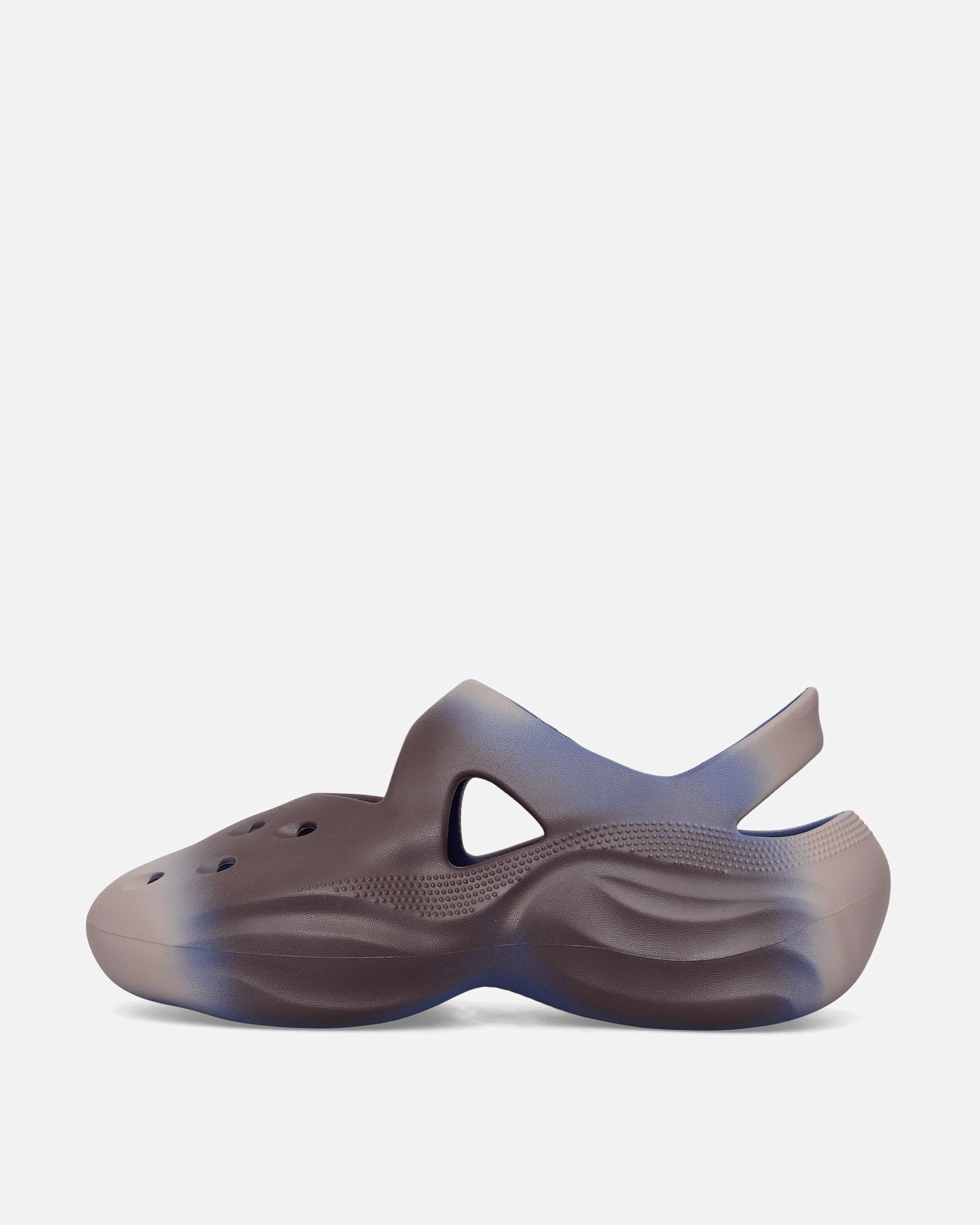 Dingyun Zhang Diffuser Clogs Sapphire Foam Comfort Clogs