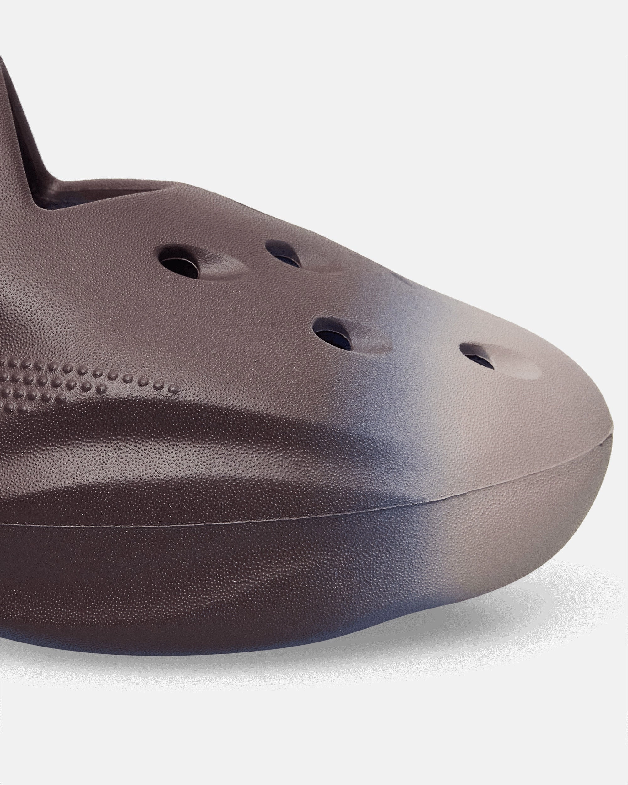 Dingyun Zhang Diffuser Clogs Sapphire Foam Comfort Clogs