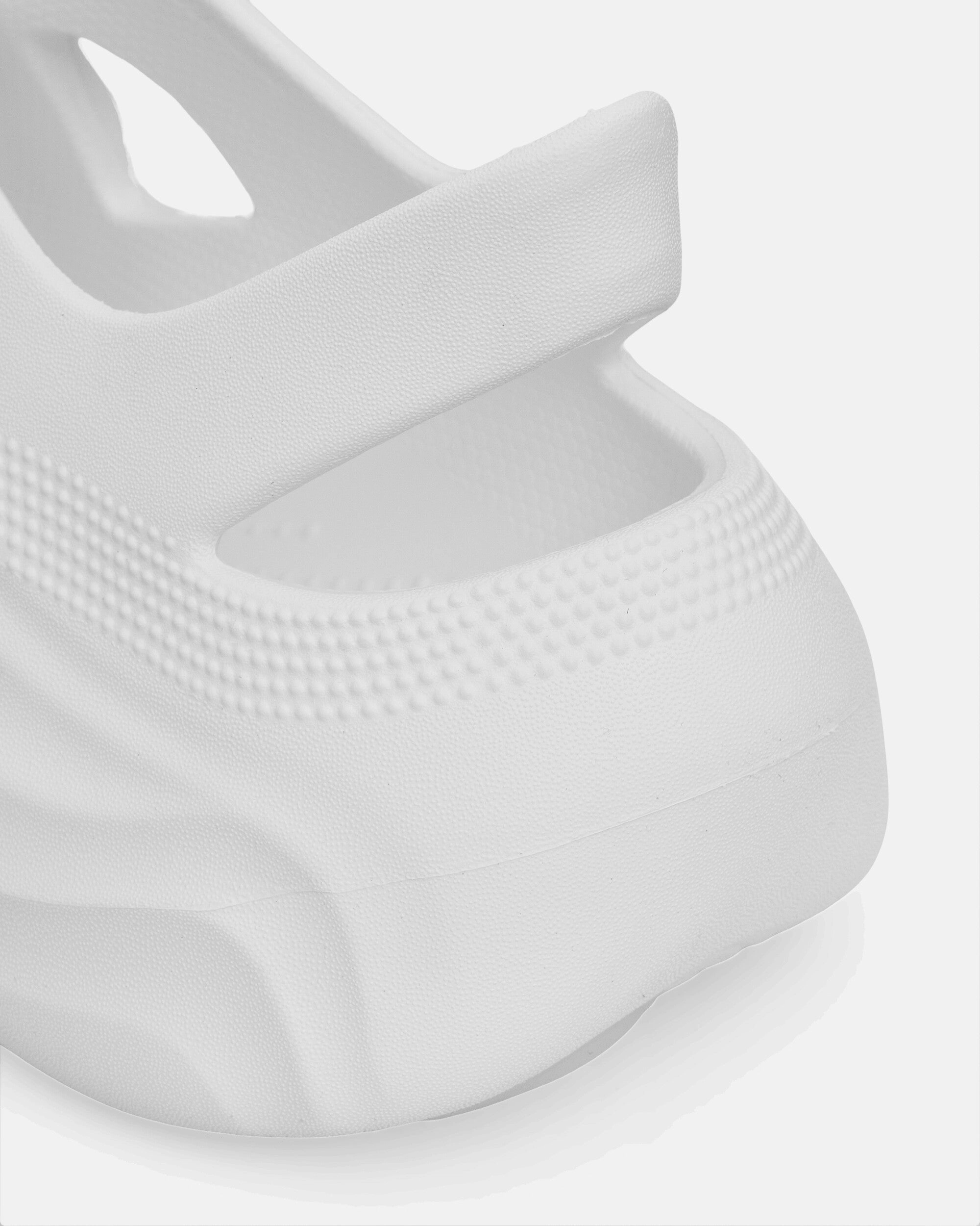 Dingyun Zhang Diffuser Clogs White Foam Comfort Clogs