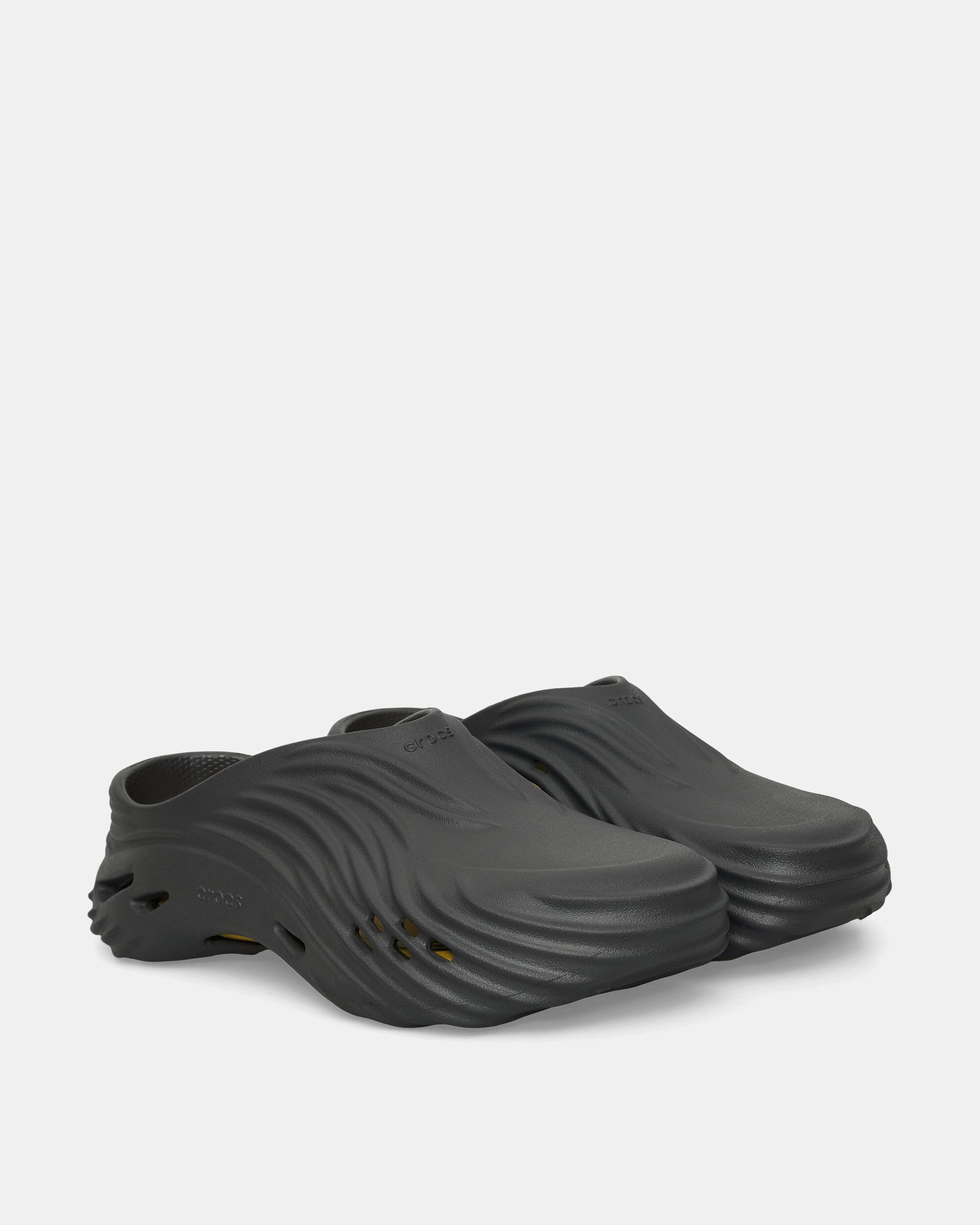 Echo Wave Mules Black Foam Comfort Clogs