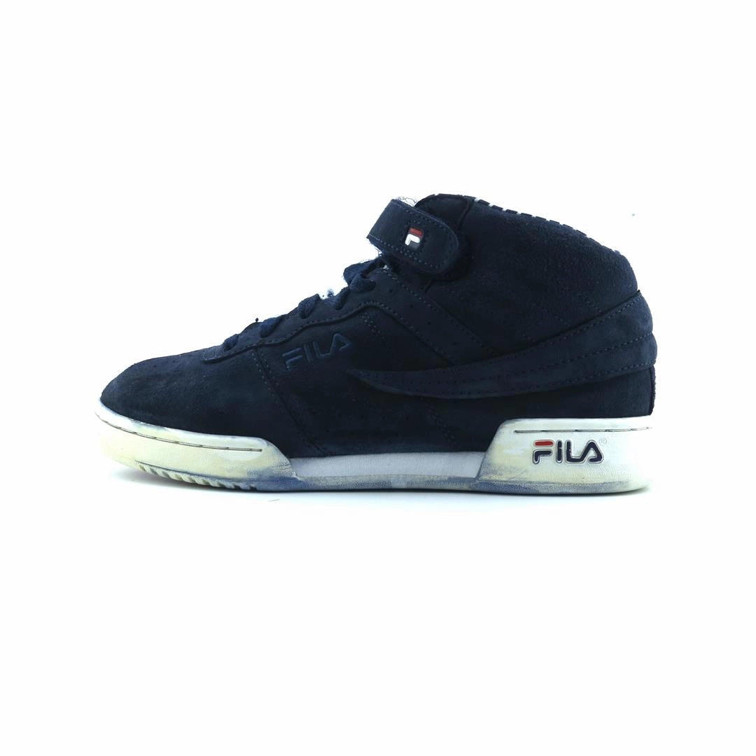 FILA 13 MID PINSTRIPE Fila sporty athletic shoe styles