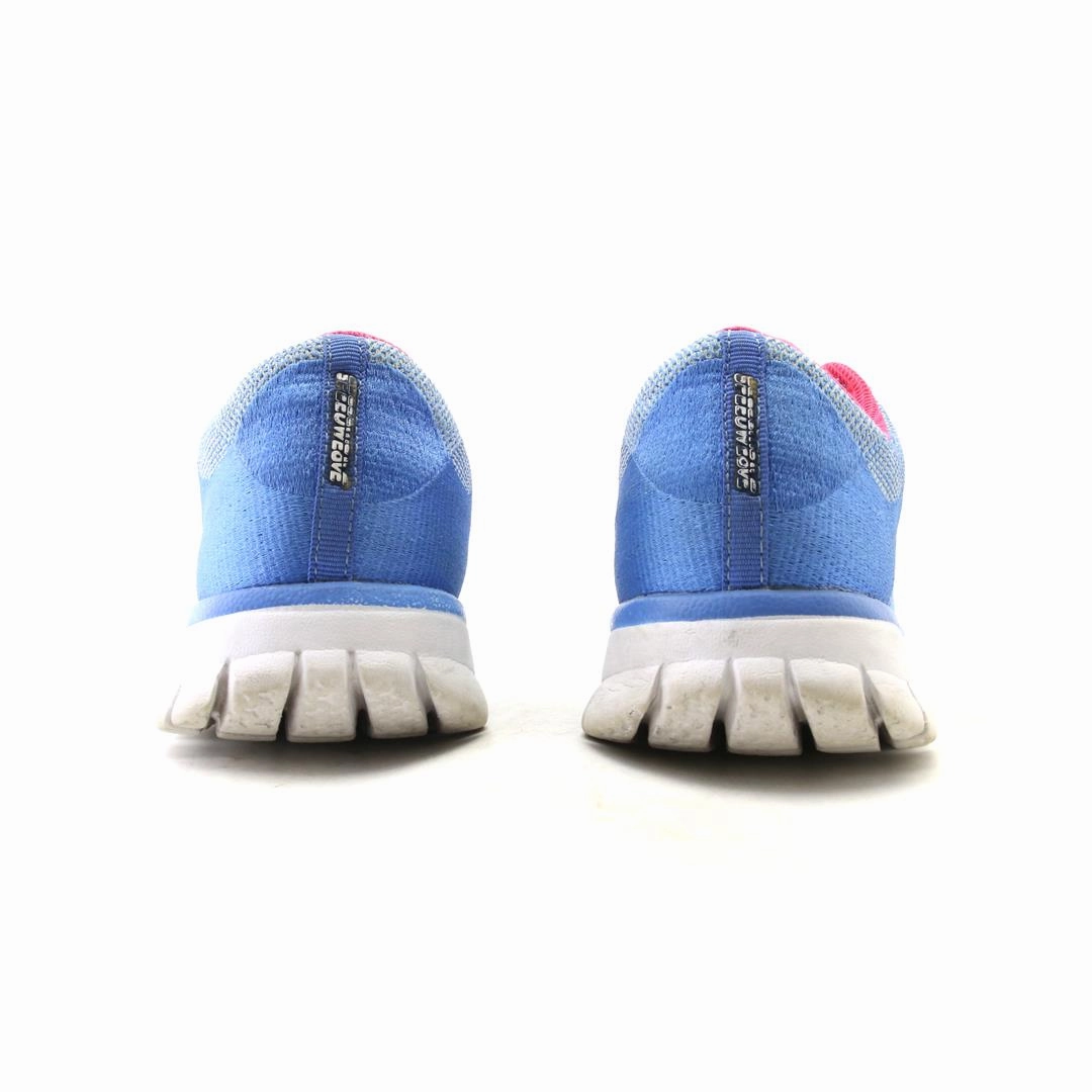 FILA . Fila athletic shoe visuals
