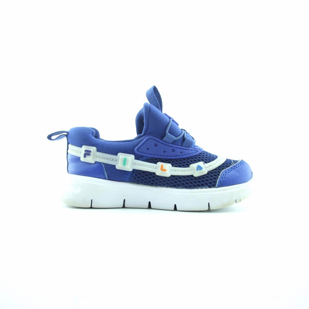 FILA . Fila athletic shoe visuals