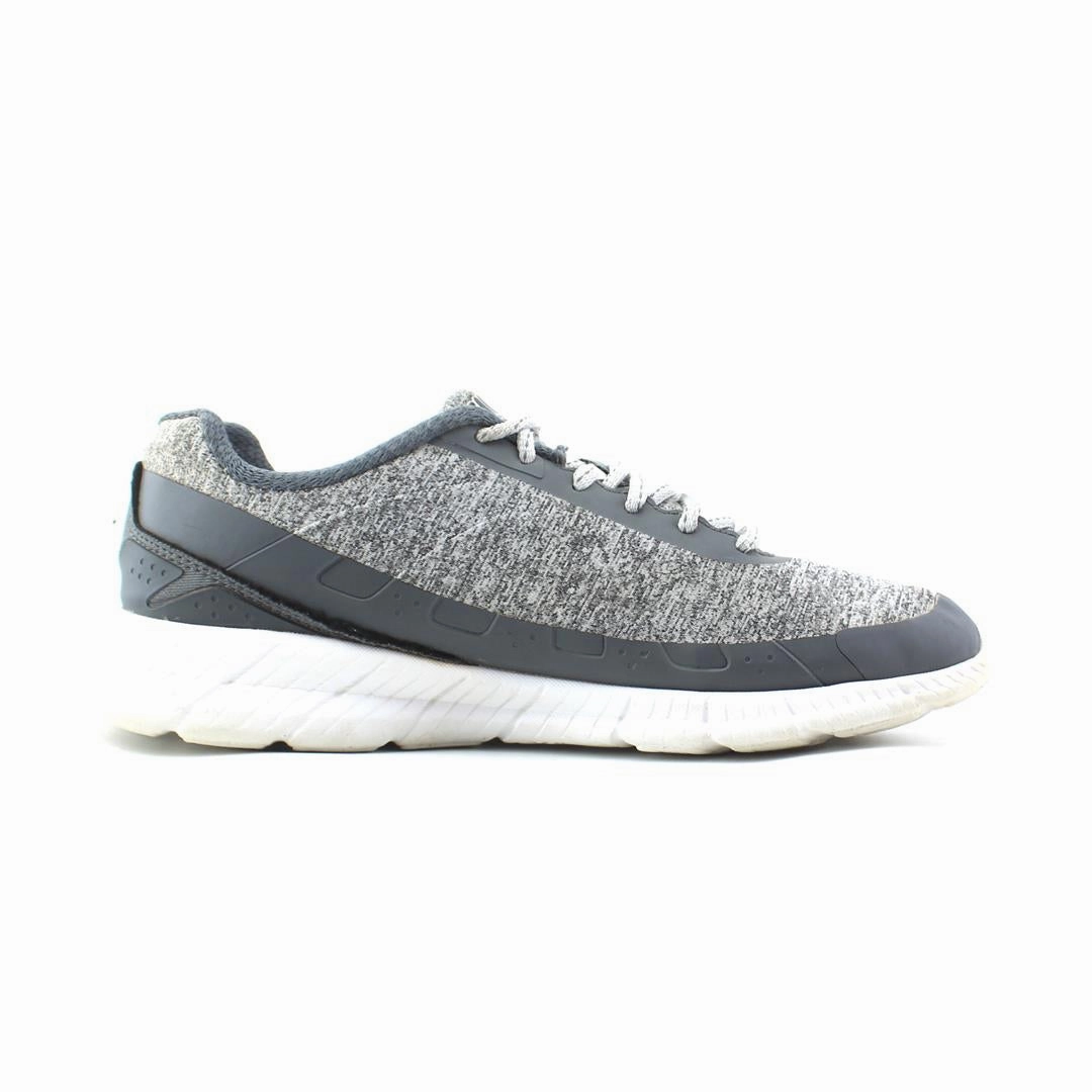 FILA . Fila athletic shoe visuals