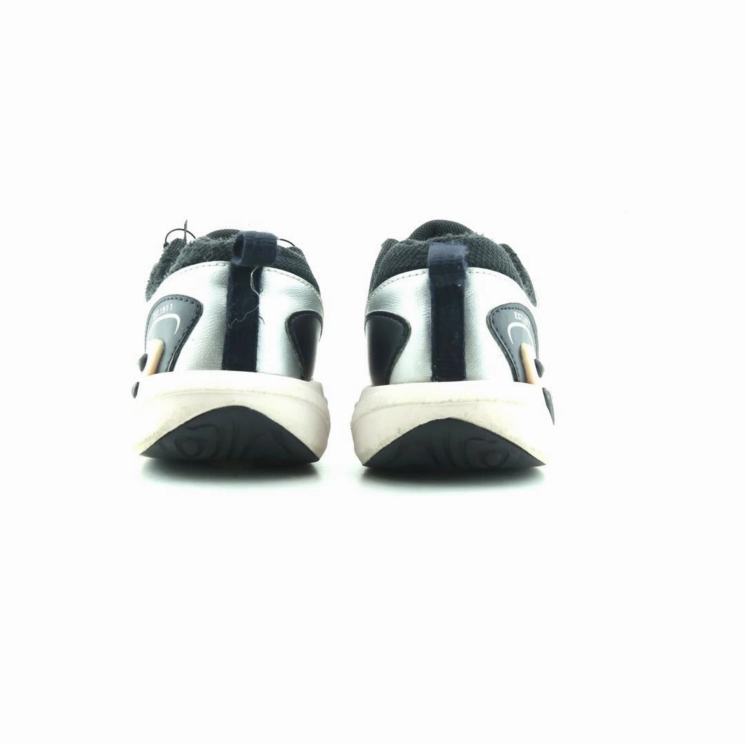 FILA BOA Fila athletic shoe visuals