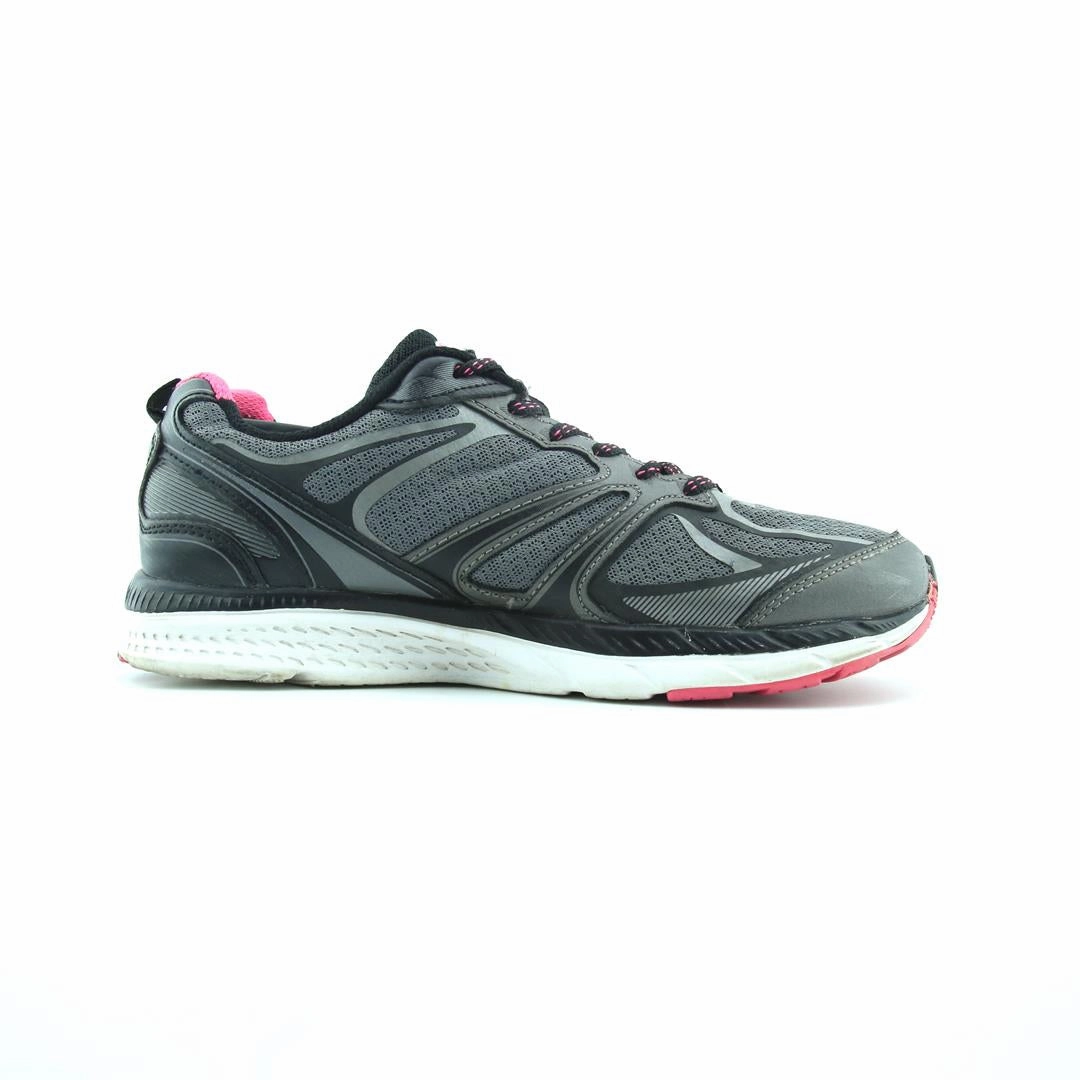 FILA COOLMAX Fila athletic shoe visuals