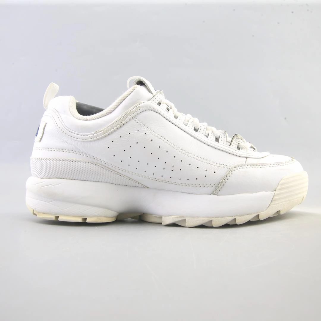 FILA DISRUPTOR 2 Fila athletic shoe visuals