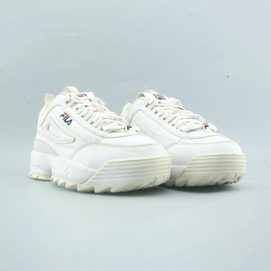 FILA DISRUPTOR 2 Fila athletic shoe visuals