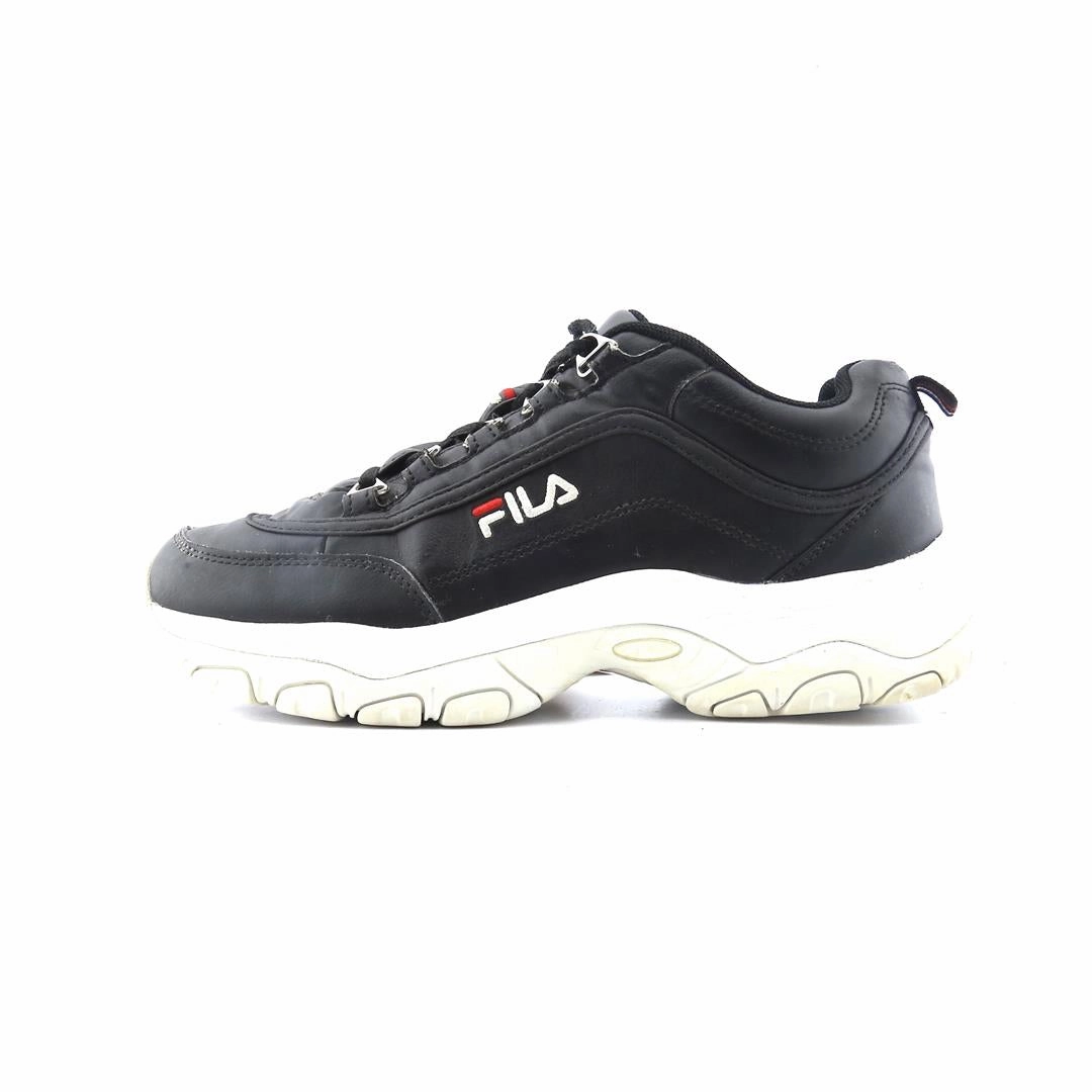 FILA DISRUPTOR Fila sporty athletic shoe styles