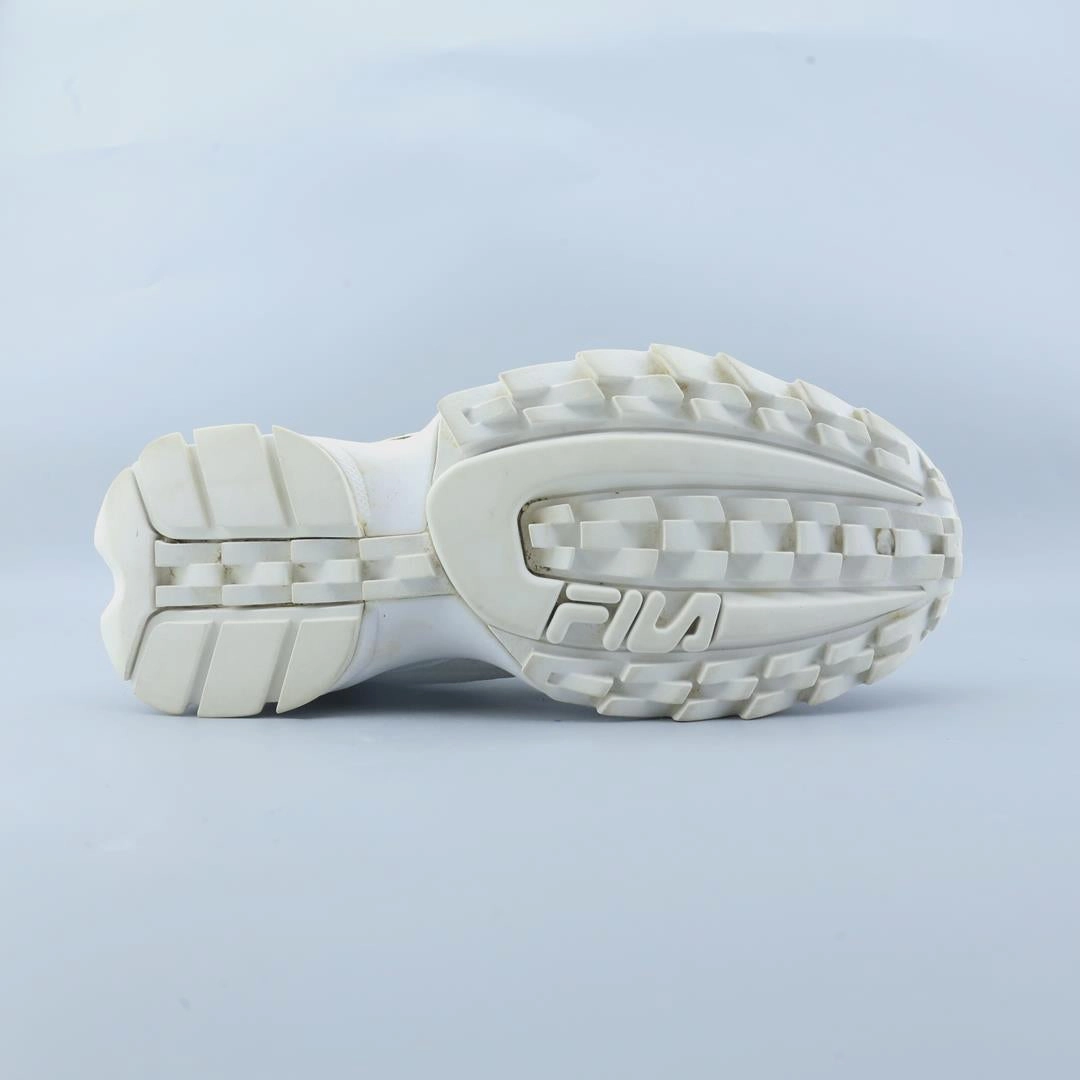FILA  DISRUPTOR Q MID Fila athletic shoe visuals