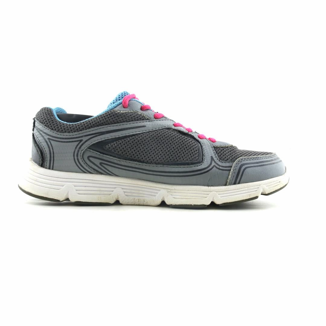 FILA DLS FOAM Fila athletic shoe visuals