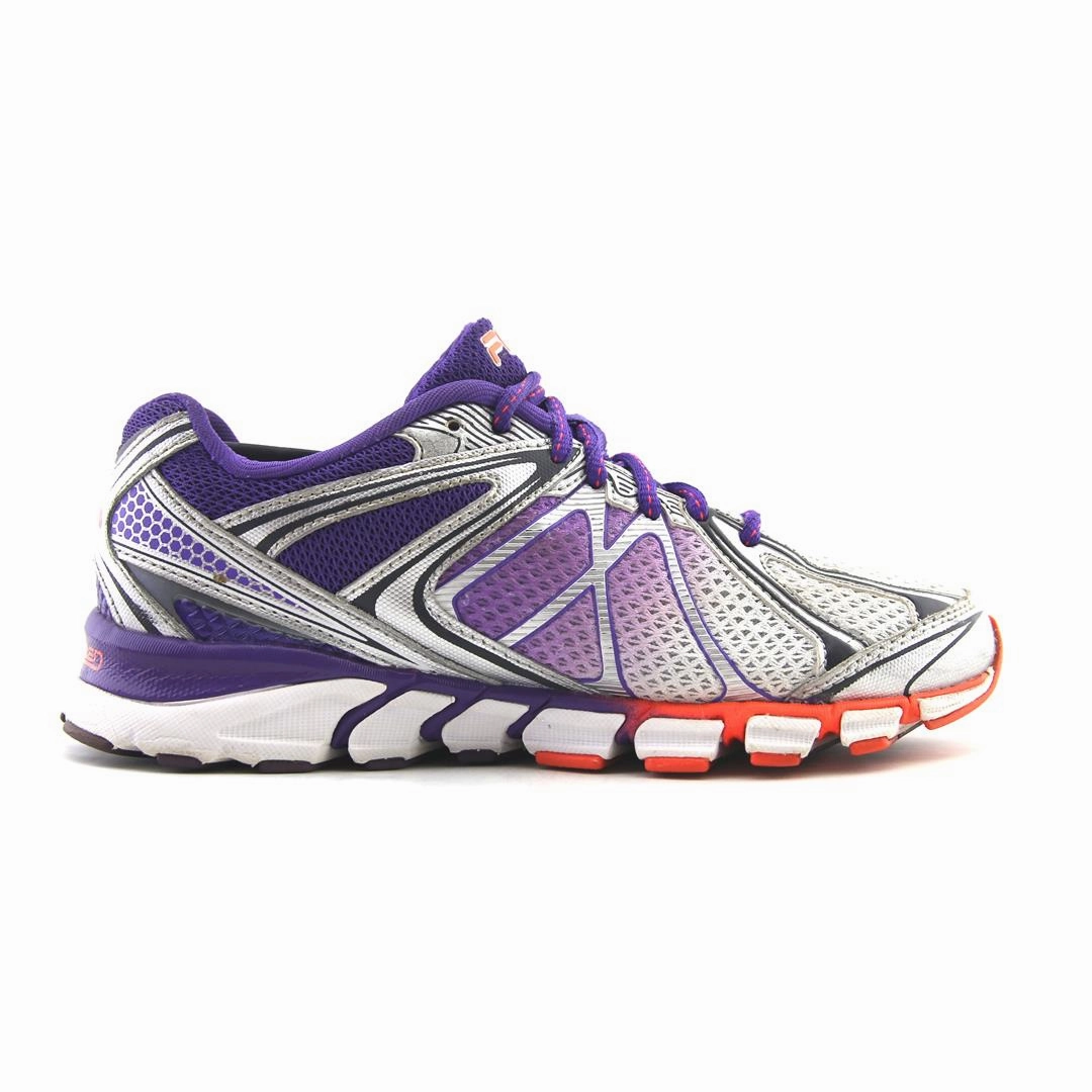 FILA ENERGIZED Fila athletic shoe visuals