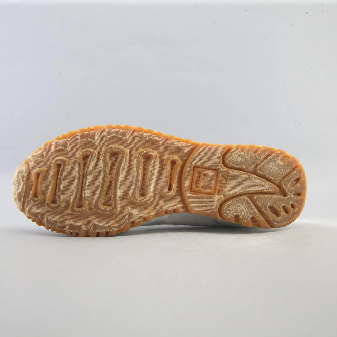FILA FORERUNNER Fila athletic shoe visuals