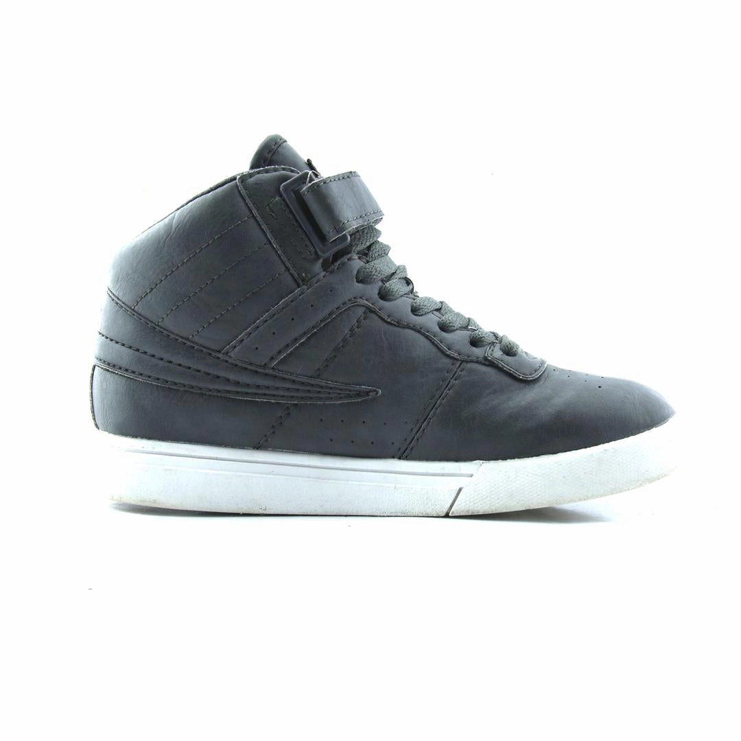 FILA HIGH TOP Fila athletic shoe visuals