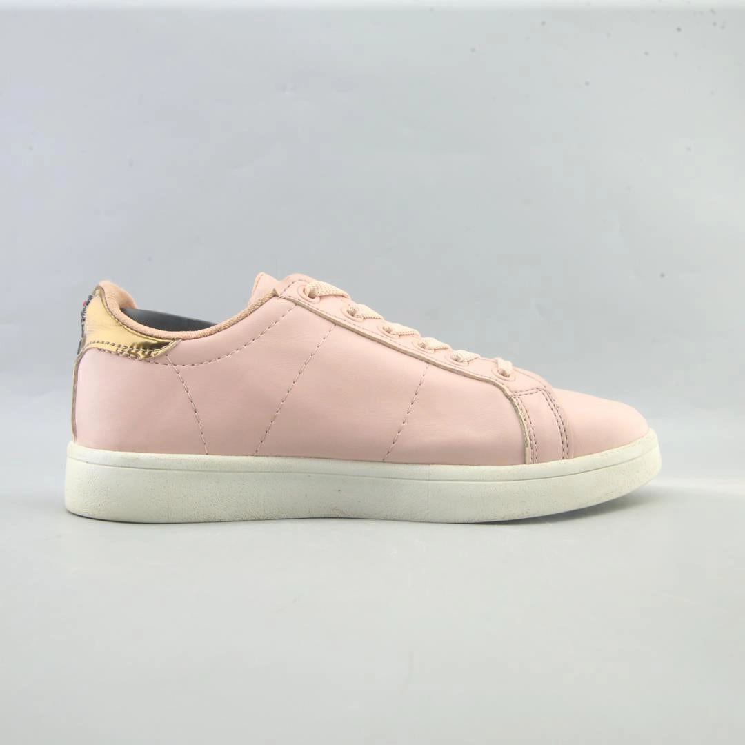 FILA LUSSO Fila athletic shoe visuals