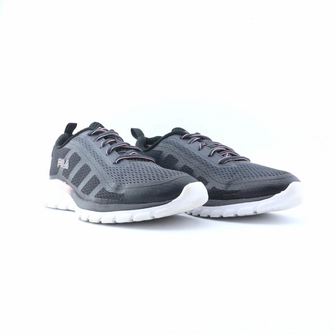 FILA MEMORY FOAM Fila athletic shoe visuals